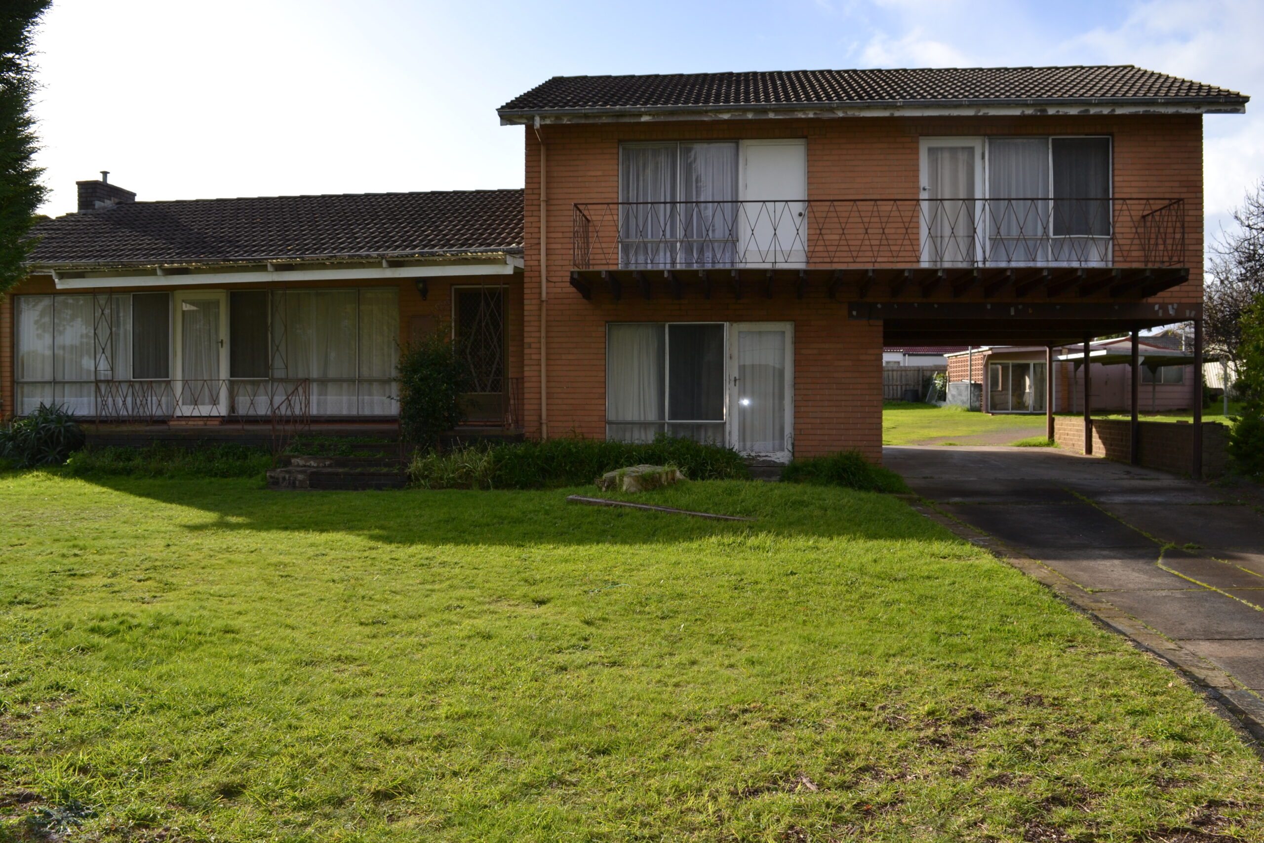 Home for large family in Springvale South